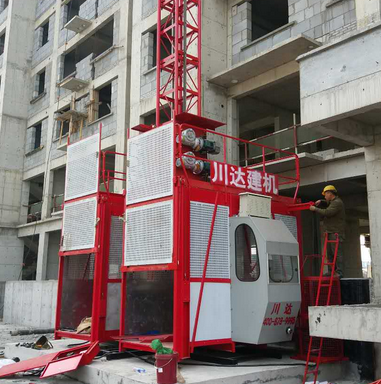 河南川達(dá)施工升降機(jī)租賃時要做好哪些檢查？